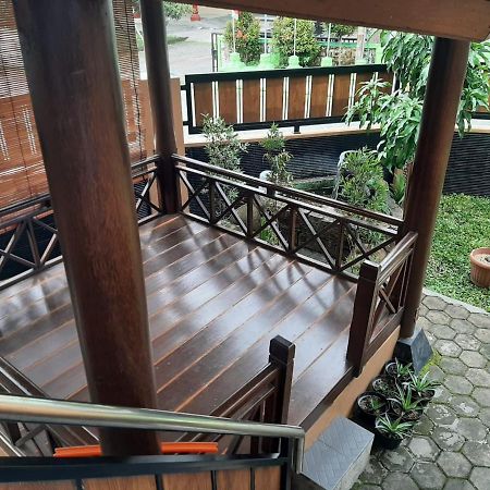 Rabbani Family Homestay Yogyakarta Luaran gambar