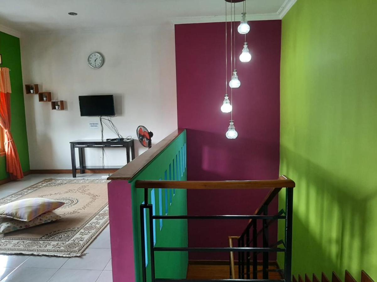 Rabbani Family Homestay Yogyakarta Luaran gambar